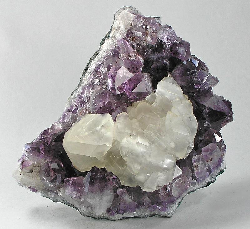 Quartz-lined geode, typical of southern Indiana