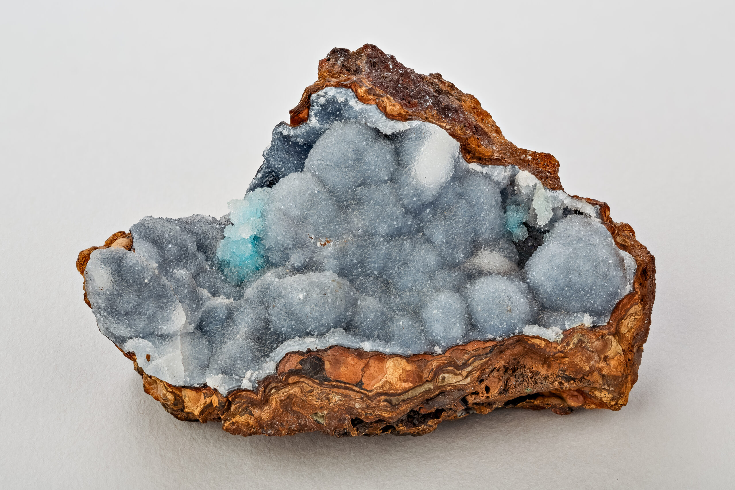 Quartz-lined geode interior